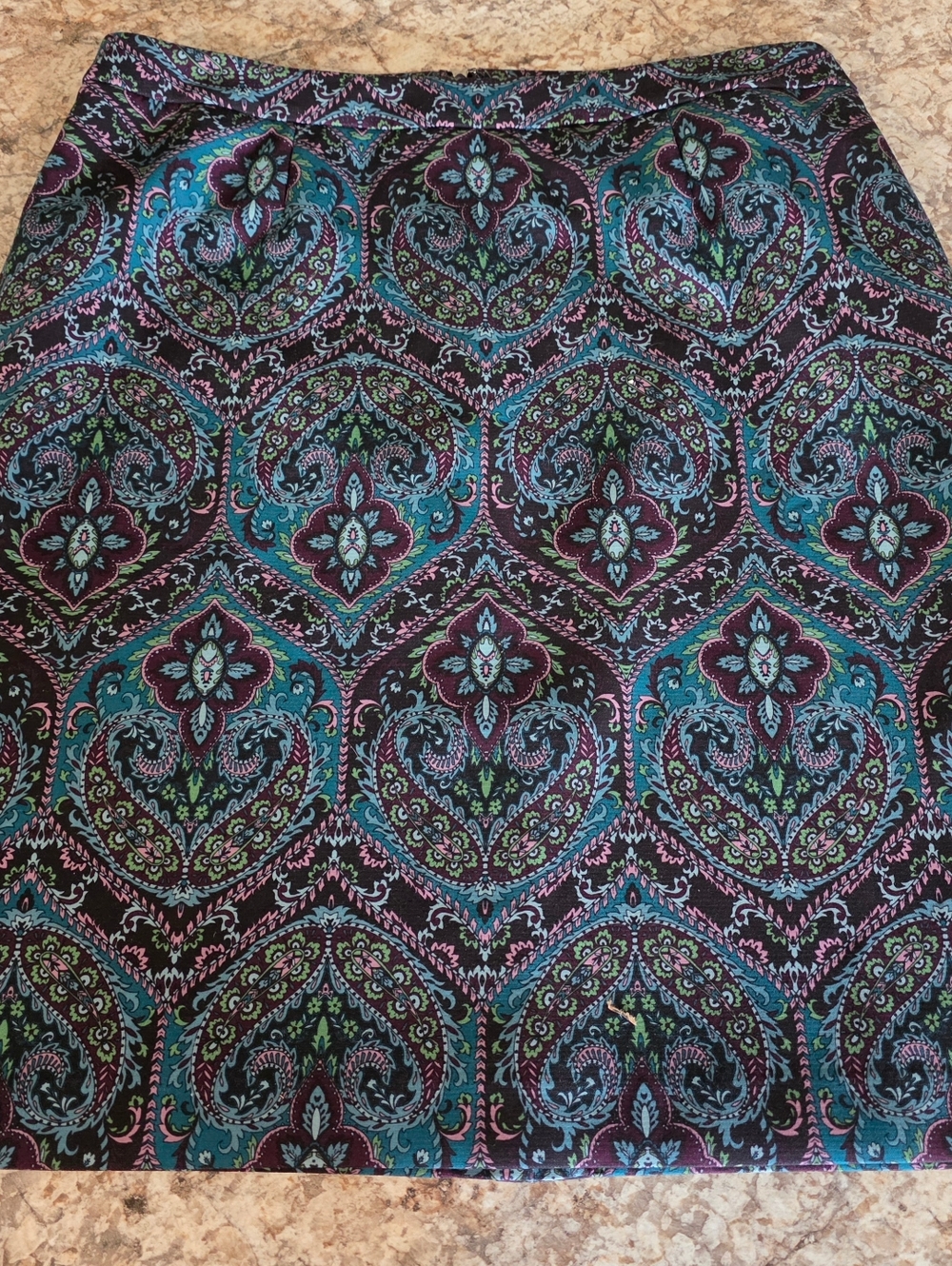 Talbots Vibrant High Quality Knee Length Skirt NWOT 16W ❤️